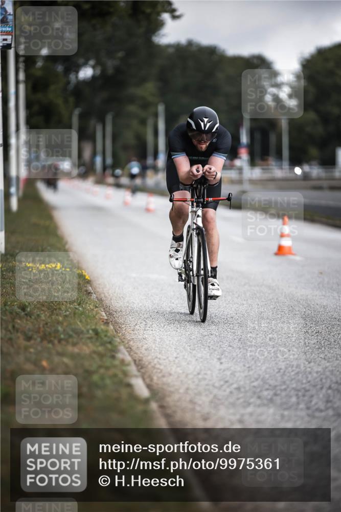 16.08.2026 - KN Förde Triathlon 2026 H.Heesch http://msf.ph/oto/9975361 16.08.2026 11:10:59 Radfahren 311, 316, 340, 394 meine-sportfotos.de