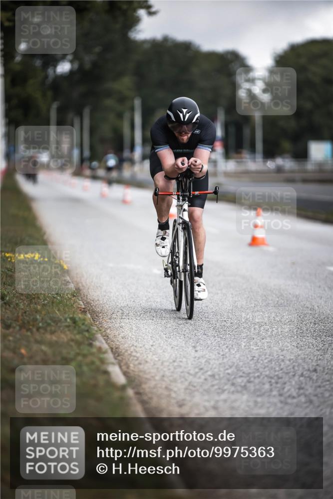 16.08.2026 - KN Förde Triathlon 2026 H.Heesch http://msf.ph/oto/9975363 16.08.2026 11:10:59 Radfahren 311, 316, 340, 394 meine-sportfotos.de