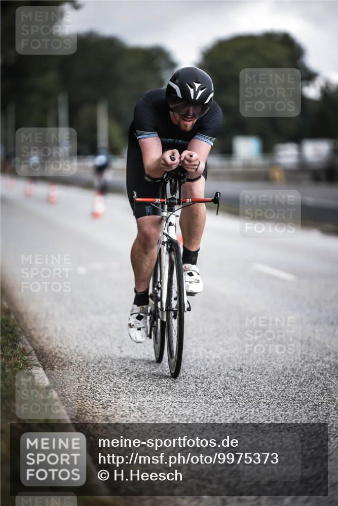 16.08.2026 - KN Förde Triathlon 2026 H.Heesch http://msf.ph/oto/9975373 16.08.2026 11:10:59 Radfahren 311, 316, 340, 394 meine-sportfotos.de