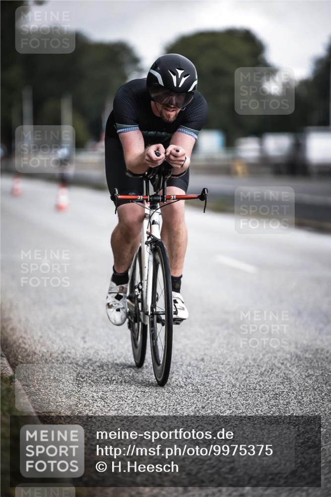 16.08.2026 - KN Förde Triathlon 2026 H.Heesch http://msf.ph/oto/9975375 16.08.2026 11:10:59 Radfahren 311, 316, 340, 394 meine-sportfotos.de