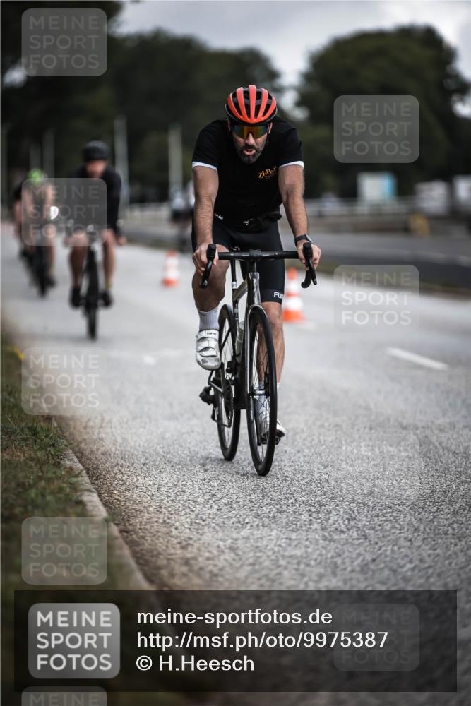 16.08.2026 - KN Förde Triathlon 2026 H.Heesch http://msf.ph/oto/9975387 16.08.2026 11:11:12 Radfahren 314, 321, 342, 352, 365, 372 meine-sportfotos.de