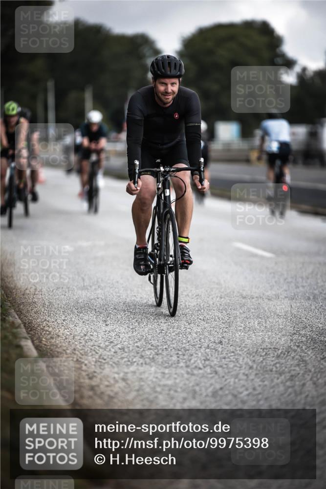 16.08.2026 - KN Förde Triathlon 2026 H.Heesch http://msf.ph/oto/9975398 16.08.2026 11:11:14 Radfahren 314, 321, 342, 352, 365, 372, 386 meine-sportfotos.de