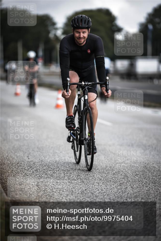 16.08.2026 - KN Förde Triathlon 2026 H.Heesch http://msf.ph/oto/9975404 16.08.2026 11:11:14 Radfahren 314, 321, 342, 352, 365, 372, 386 meine-sportfotos.de