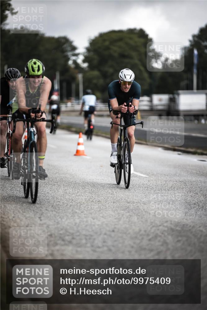 16.08.2026 - KN Förde Triathlon 2026 H.Heesch http://msf.ph/oto/9975409 16.08.2026 11:11:15 Radfahren 314, 321, 342, 352, 365, 372, 386, 430 meine-sportfotos.de