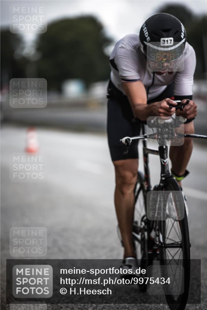 16.08.2026 - KN Förde Triathlon 2026 H.Heesch http://msf.ph/oto/9975434 16.08.2026 11:11:22 Radfahren 317, 353, 409, 430 meine-sportfotos.de