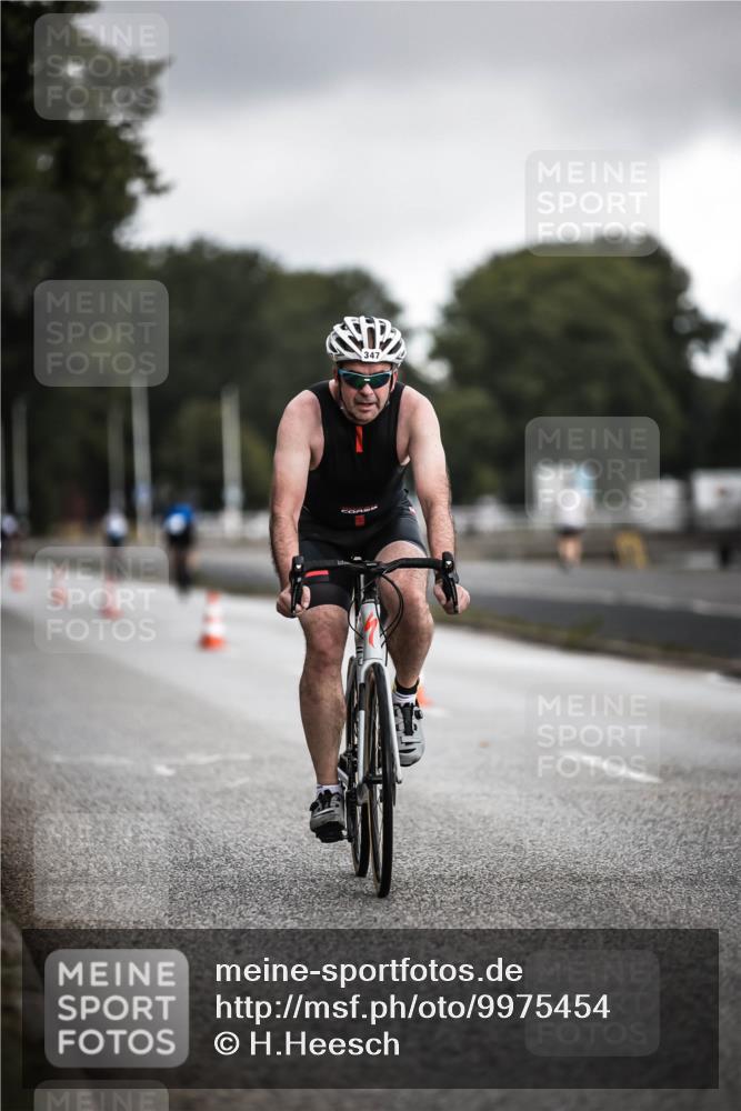 16.08.2026 - KN Förde Triathlon 2026 H.Heesch http://msf.ph/oto/9975454 16.08.2026 11:11:33 Radfahren 309, 320, 327, 347, 401, 411 meine-sportfotos.de