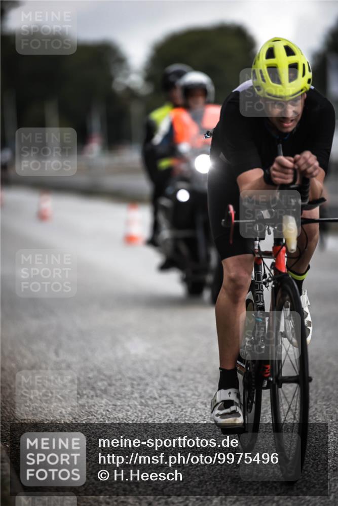 16.08.2026 - KN Förde Triathlon 2026 H.Heesch http://msf.ph/oto/9975496 16.08.2026 11:11:40 Radfahren 221, 324, 336, 401, 441 meine-sportfotos.de