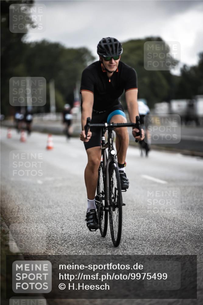16.08.2026 - KN Förde Triathlon 2026 H.Heesch http://msf.ph/oto/9975499 16.08.2026 11:11:49 Radfahren 305, 368, 398 meine-sportfotos.de