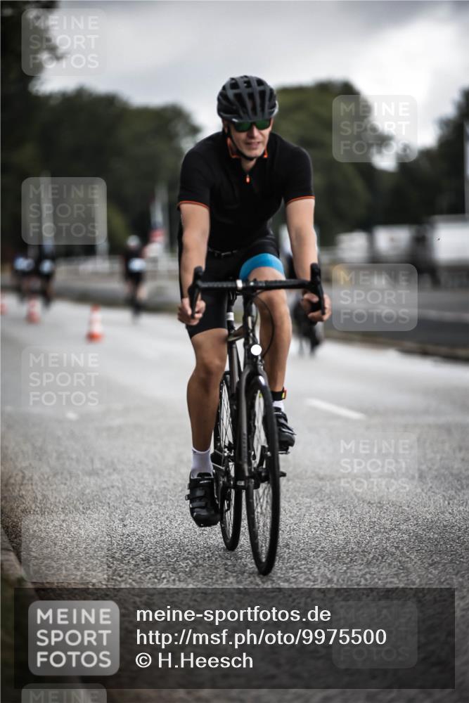 16.08.2026 - KN Förde Triathlon 2026 H.Heesch http://msf.ph/oto/9975500 16.08.2026 11:11:49 Radfahren 305, 368, 398 meine-sportfotos.de