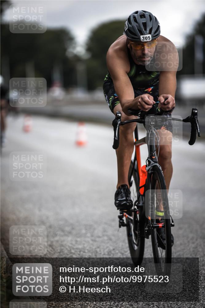 16.08.2026 - KN Förde Triathlon 2026 H.Heesch http://msf.ph/oto/9975523 16.08.2026 11:11:53 Radfahren 305, 337, 373, 377, 398 meine-sportfotos.de