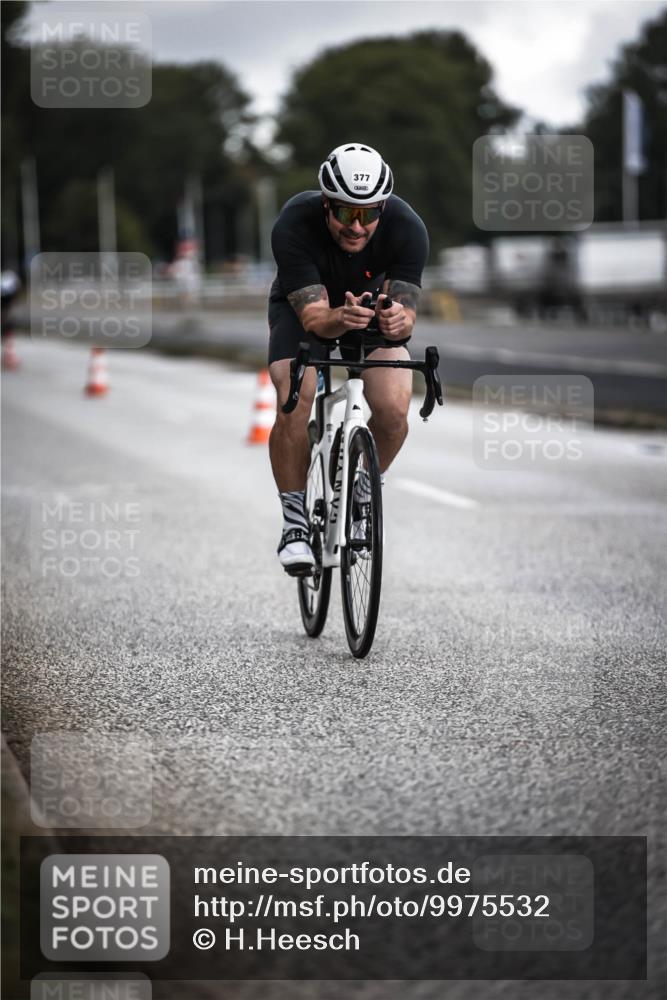16.08.2026 - KN Förde Triathlon 2026 H.Heesch http://msf.ph/oto/9975532 16.08.2026 11:11:55 Radfahren 305, 337, 370, 373, 377, 397, 398 meine-sportfotos.de