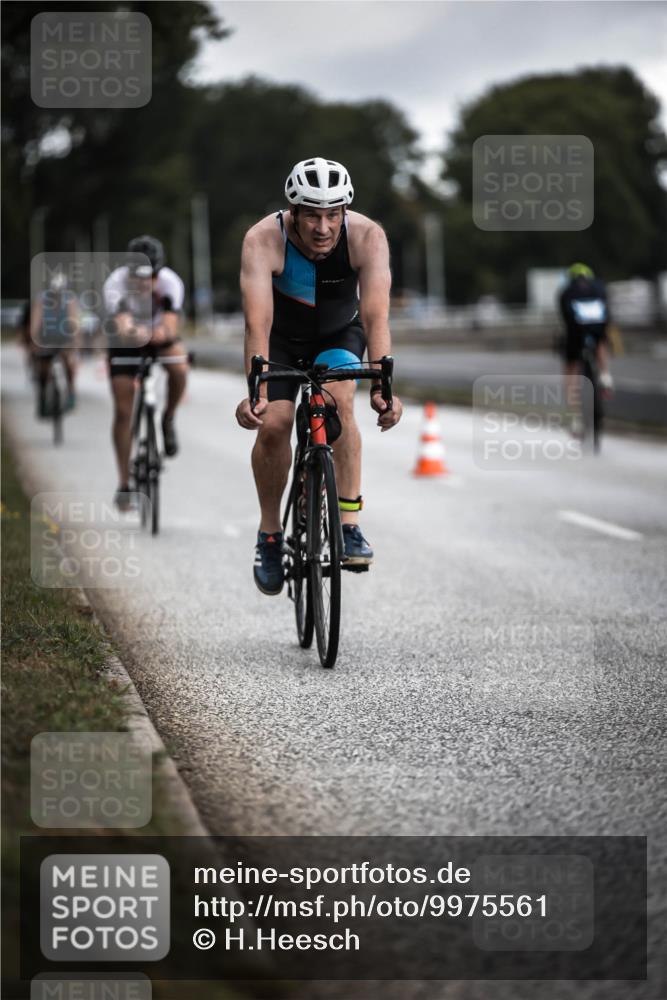 16.08.2026 - KN Förde Triathlon 2026 H.Heesch http://msf.ph/oto/9975561 16.08.2026 11:12:00 Radfahren 337, 357, 369, 370, 389, 393, 397 meine-sportfotos.de