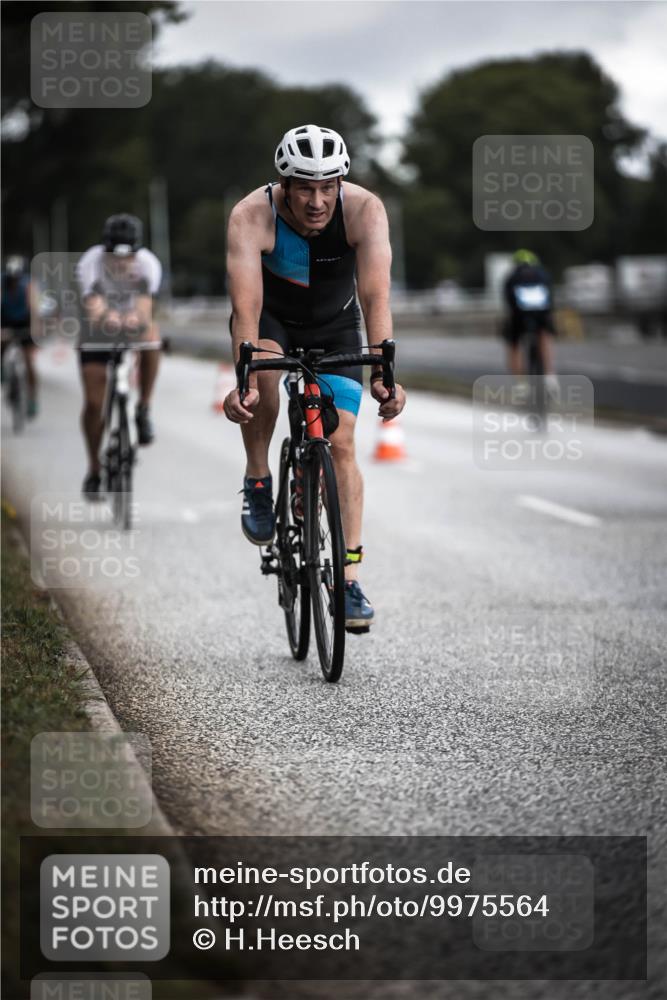 16.08.2026 - KN Förde Triathlon 2026 H.Heesch http://msf.ph/oto/9975564 16.08.2026 11:12:00 Radfahren 337, 357, 369, 370, 389, 393, 397 meine-sportfotos.de