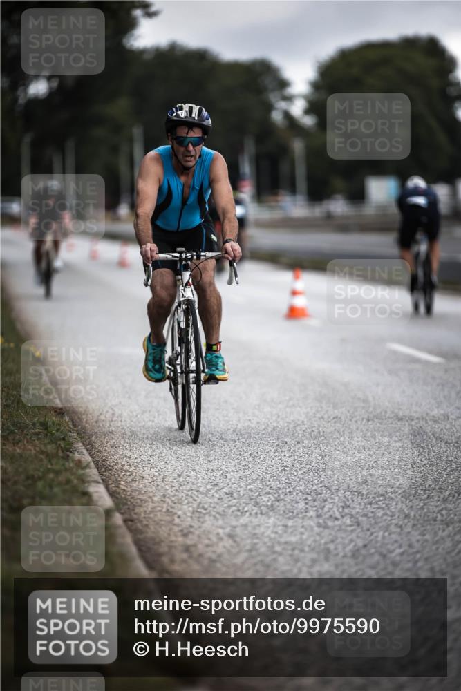 16.08.2026 - KN Förde Triathlon 2026 H.Heesch http://msf.ph/oto/9975590 16.08.2026 11:12:03 Radfahren 312, 357, 369, 389, 393 meine-sportfotos.de