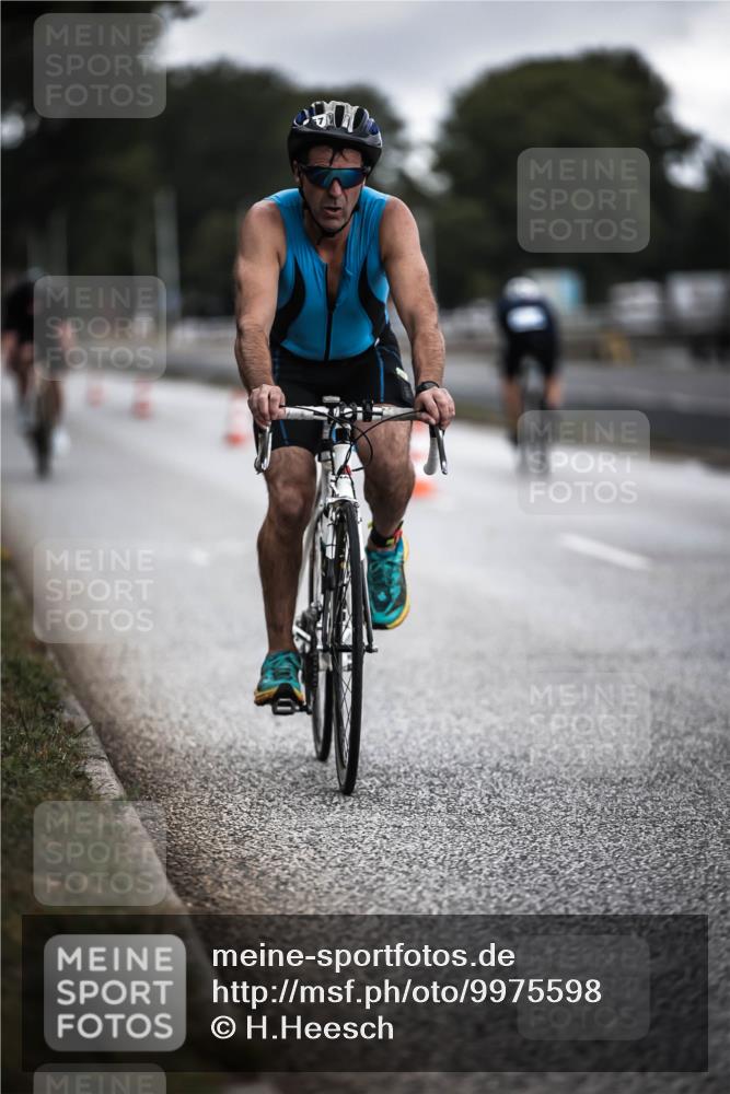 16.08.2026 - KN Förde Triathlon 2026 H.Heesch http://msf.ph/oto/9975598 16.08.2026 11:12:04 Radfahren 312, 357, 369, 389, 393 meine-sportfotos.de