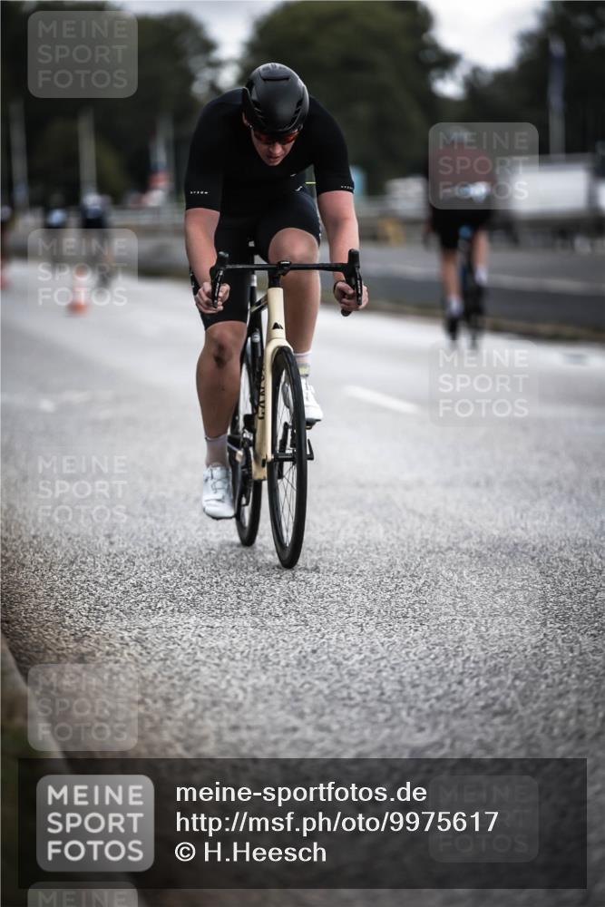 16.08.2026 - KN Förde Triathlon 2026 H.Heesch http://msf.ph/oto/9975617 16.08.2026 11:12:06 Radfahren 312, 357, 393 meine-sportfotos.de