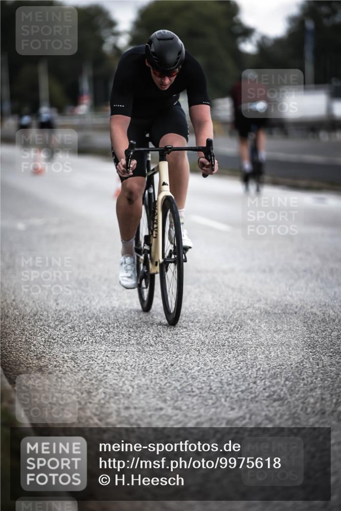 16.08.2026 - KN Förde Triathlon 2026 H.Heesch http://msf.ph/oto/9975618 16.08.2026 11:12:06 Radfahren 312, 357, 393 meine-sportfotos.de