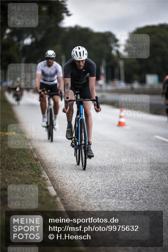16.08.2026 - KN Förde Triathlon 2026 H.Heesch http://msf.ph/oto/9975632 16.08.2026 11:12:20 Radfahren 315, 388, 400, 408 meine-sportfotos.de