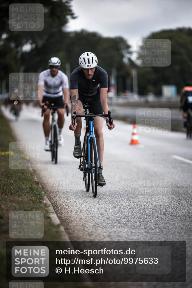 16.08.2026 - KN Förde Triathlon 2026 H.Heesch http://msf.ph/oto/9975633 16.08.2026 11:12:20 Radfahren 315, 388, 400, 408 meine-sportfotos.de