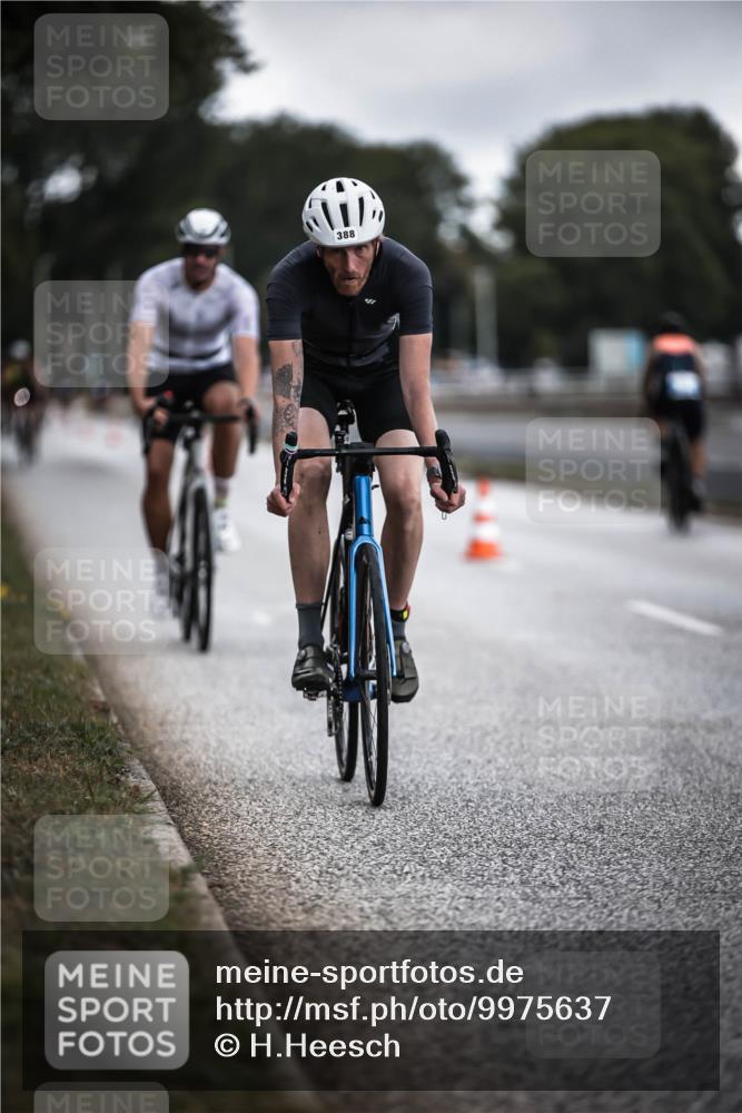 16.08.2026 - KN Förde Triathlon 2026 H.Heesch http://msf.ph/oto/9975637 16.08.2026 11:12:20 Radfahren 315, 388, 400, 408 meine-sportfotos.de