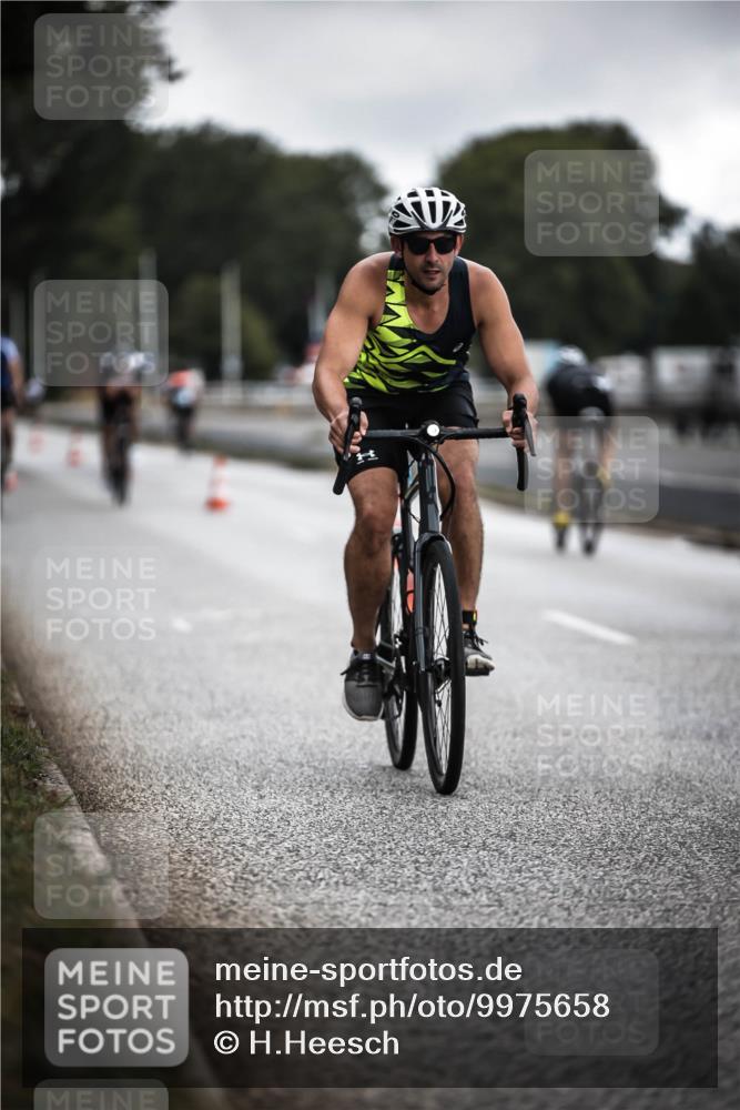 16.08.2026 - KN Förde Triathlon 2026 H.Heesch http://msf.ph/oto/9975658 16.08.2026 11:12:27 Radfahren 310, 364, 392 meine-sportfotos.de