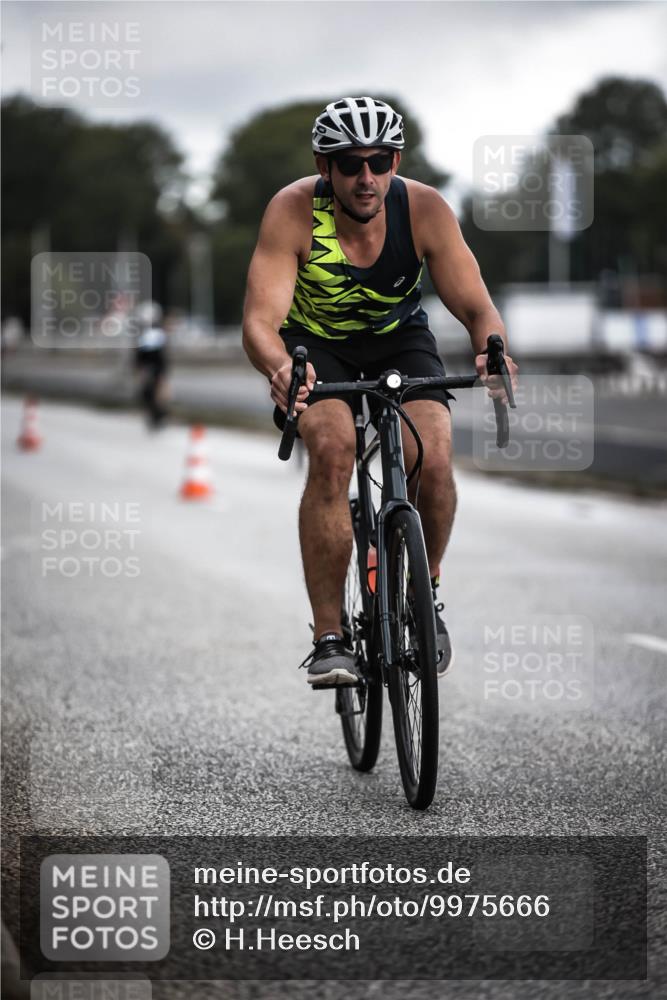 16.08.2026 - KN Förde Triathlon 2026 H.Heesch http://msf.ph/oto/9975666 16.08.2026 11:12:28 Radfahren 310, 364, 392 meine-sportfotos.de