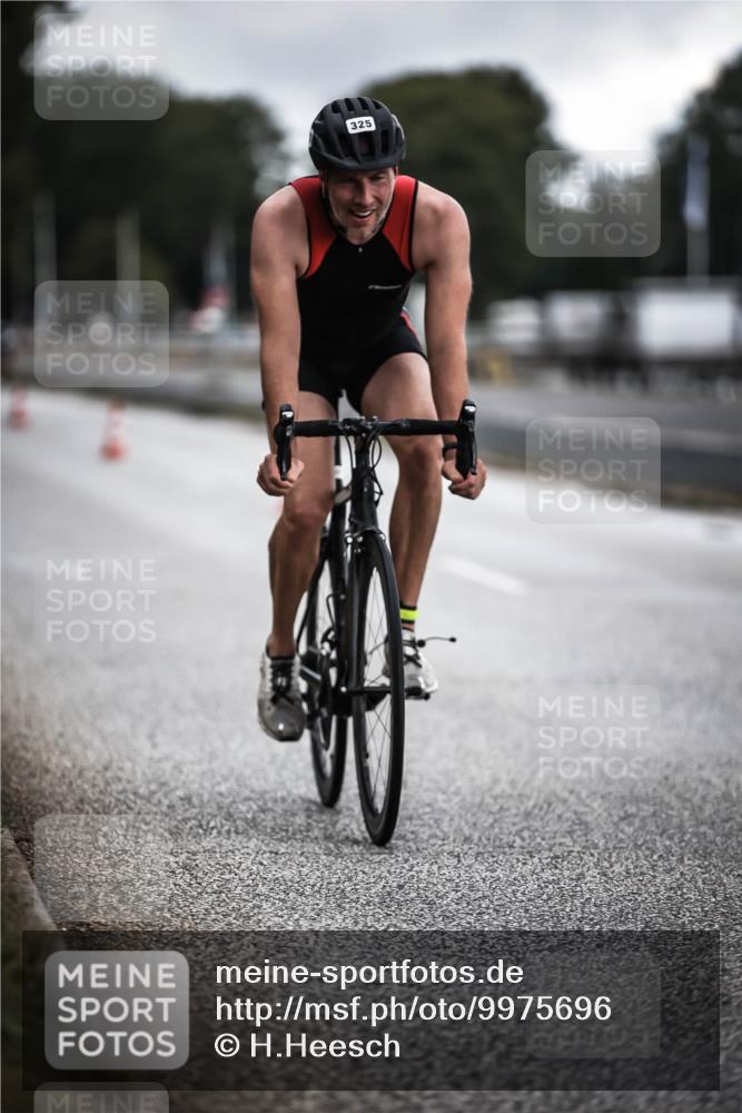 16.08.2026 - KN Förde Triathlon 2026 H.Heesch http://msf.ph/oto/9975696 16.08.2026 11:12:36 Radfahren 323, 325, 374, 407, 412 meine-sportfotos.de