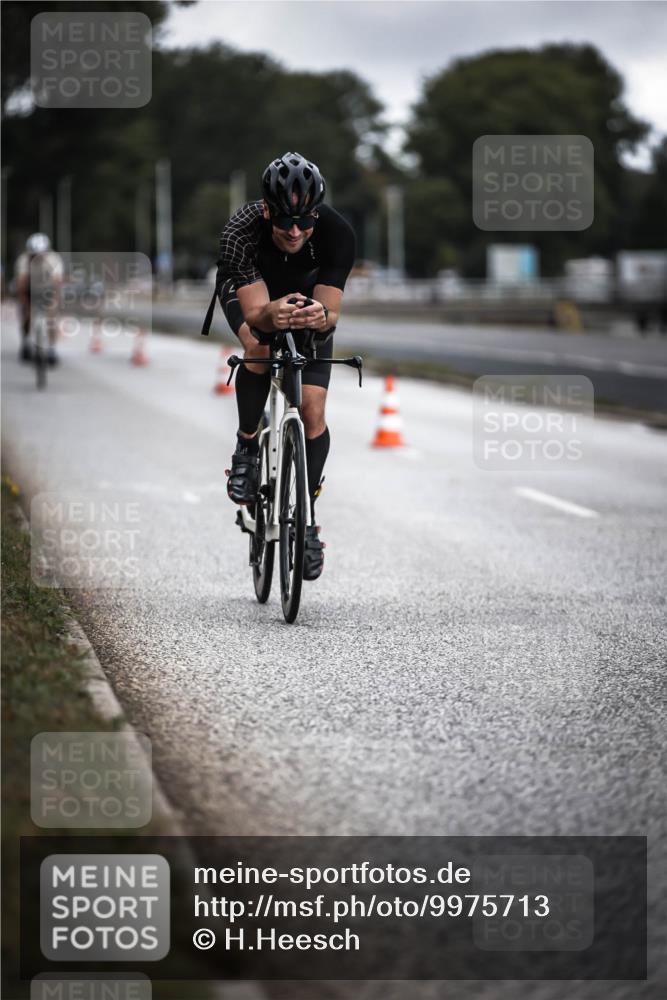 16.08.2026 - KN Förde Triathlon 2026 H.Heesch http://msf.ph/oto/9975713 16.08.2026 11:12:39 Radfahren 323, 325, 374, 395, 407, 412 meine-sportfotos.de