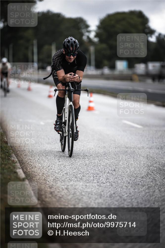 16.08.2026 - KN Förde Triathlon 2026 H.Heesch http://msf.ph/oto/9975714 16.08.2026 11:12:39 Radfahren 323, 325, 374, 395, 407, 412 meine-sportfotos.de