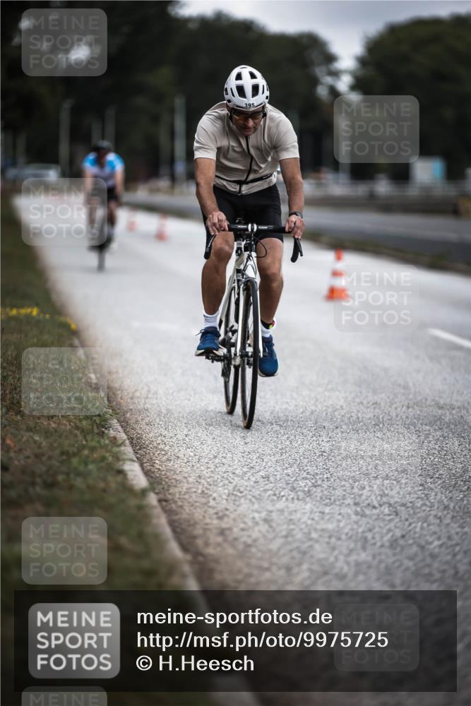 16.08.2026 - KN Förde Triathlon 2026 H.Heesch http://msf.ph/oto/9975725 16.08.2026 11:12:43 Radfahren 395, 407, 410 meine-sportfotos.de