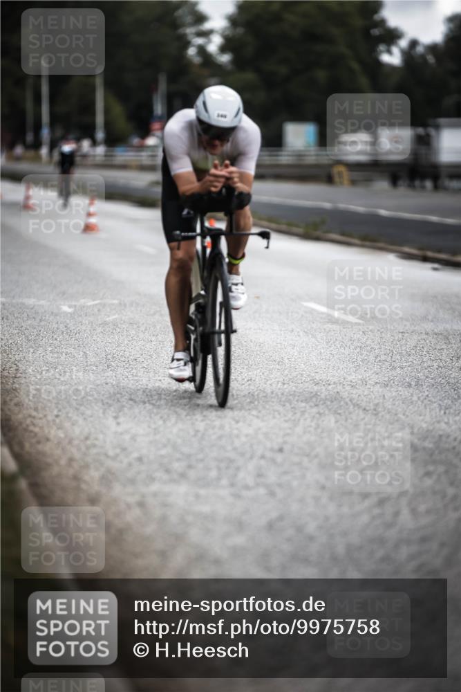 16.08.2026 - KN Förde Triathlon 2026 H.Heesch http://msf.ph/oto/9975758 16.08.2026 11:13:07 Radfahren 340 meine-sportfotos.de