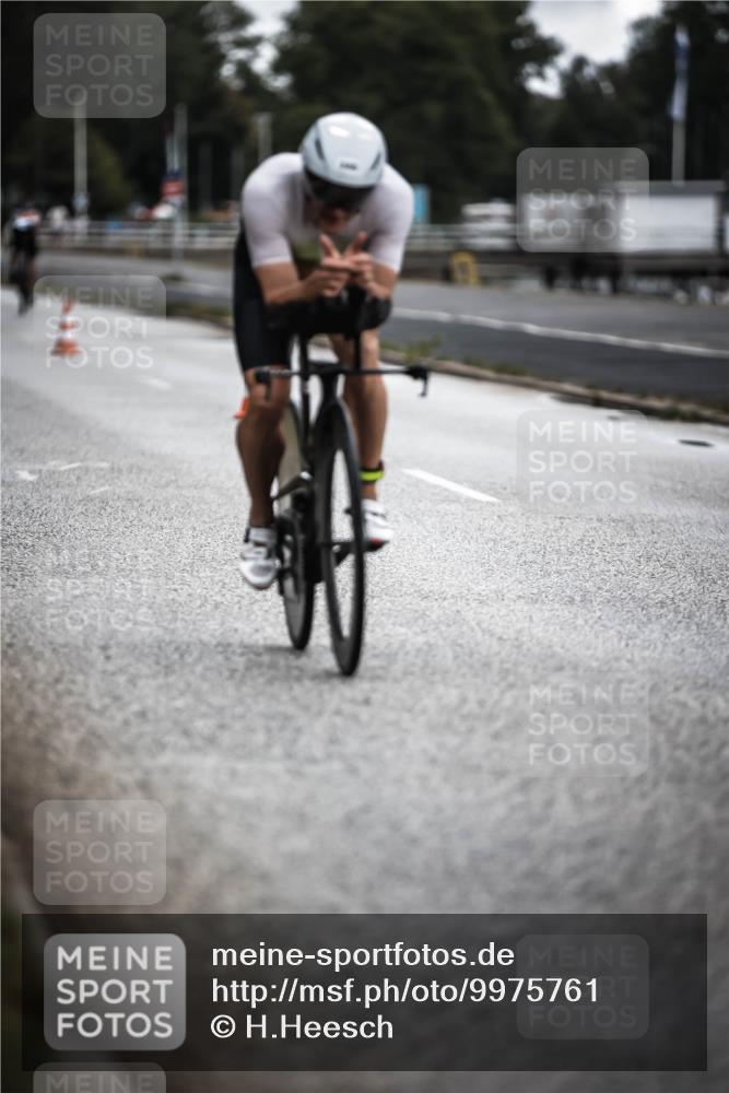 16.08.2026 - KN Förde Triathlon 2026 H.Heesch http://msf.ph/oto/9975761 16.08.2026 11:13:08 Radfahren 340, 403 meine-sportfotos.de
