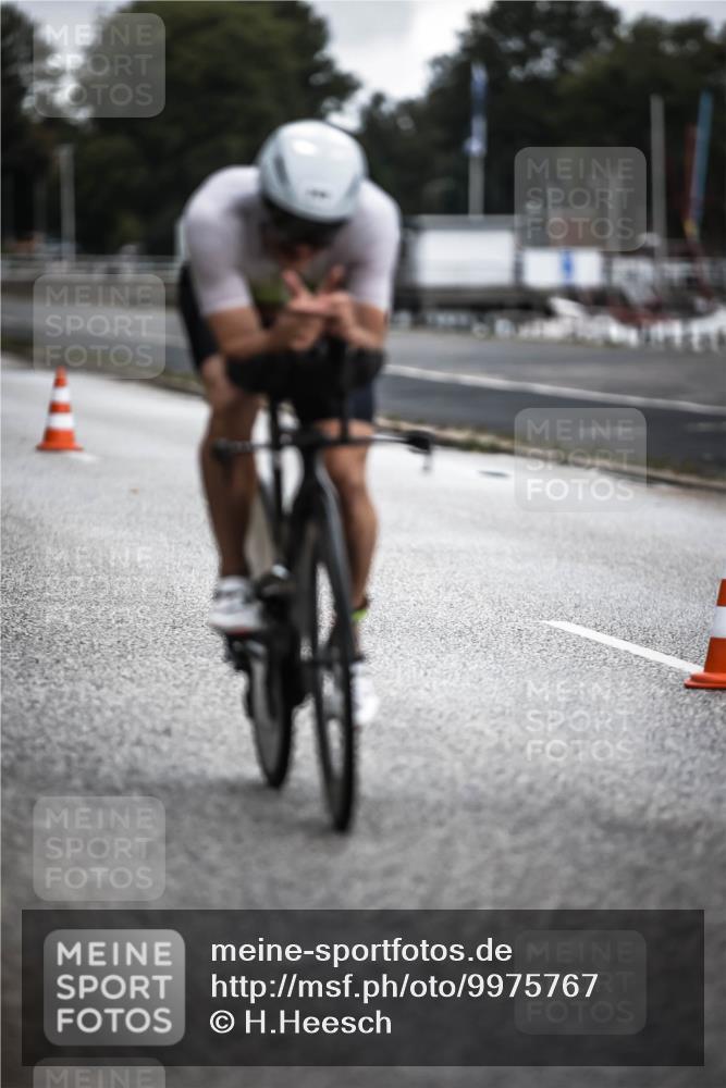 16.08.2026 - KN Förde Triathlon 2026 H.Heesch http://msf.ph/oto/9975767 16.08.2026 11:13:08 Radfahren 340, 403 meine-sportfotos.de