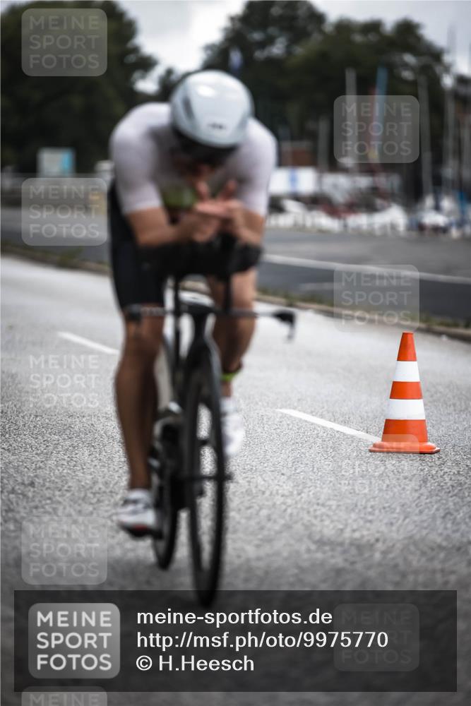 16.08.2026 - KN Förde Triathlon 2026 H.Heesch http://msf.ph/oto/9975770 16.08.2026 11:13:08 Radfahren 340, 403 meine-sportfotos.de