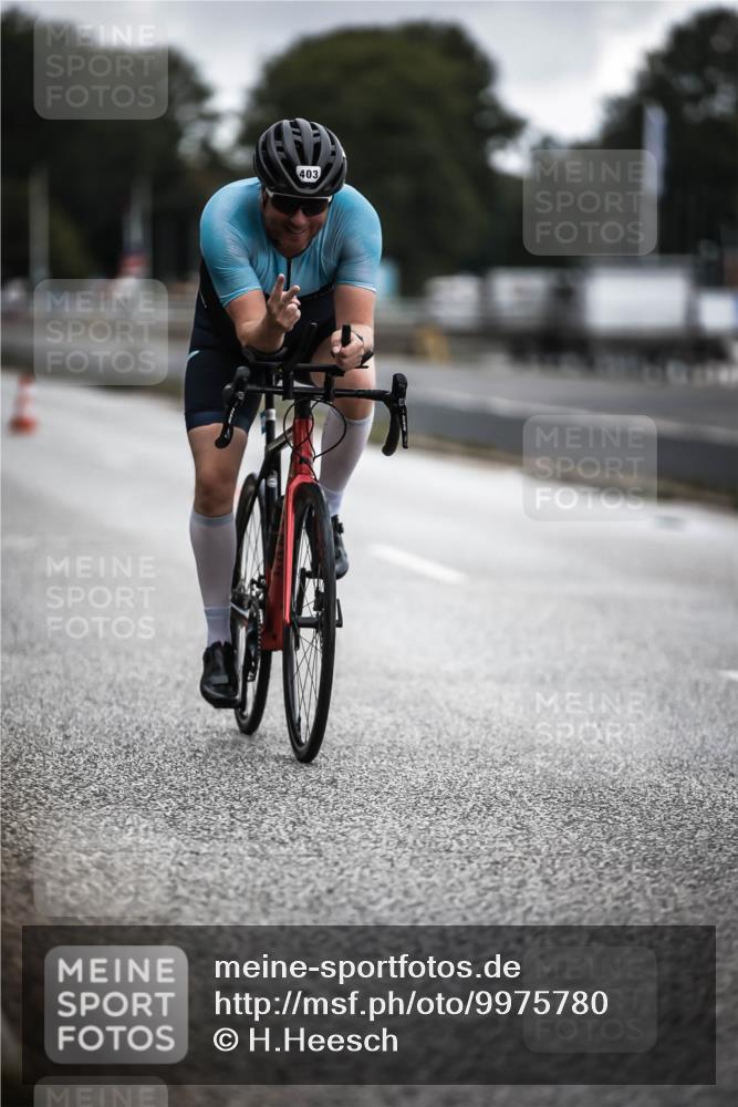 16.08.2026 - KN Förde Triathlon 2026 H.Heesch http://msf.ph/oto/9975780 16.08.2026 11:13:13 Radfahren 329, 379, 403, 422 meine-sportfotos.de