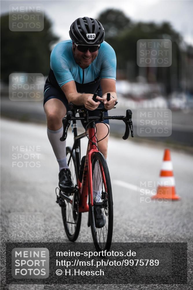 16.08.2026 - KN Förde Triathlon 2026 H.Heesch http://msf.ph/oto/9975789 16.08.2026 11:13:13 Radfahren 329, 379, 403, 422 meine-sportfotos.de