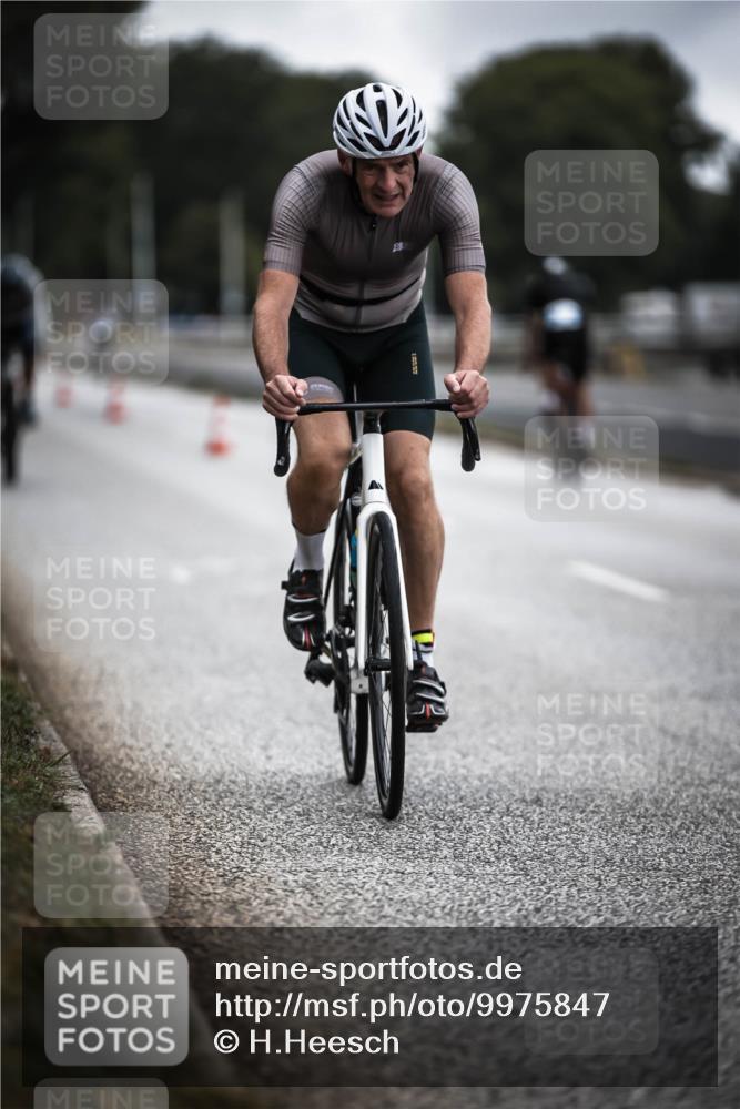 16.08.2026 - KN Förde Triathlon 2026 H.Heesch http://msf.ph/oto/9975847 16.08.2026 11:13:31 Radfahren 316, 394, 413, 421 meine-sportfotos.de
