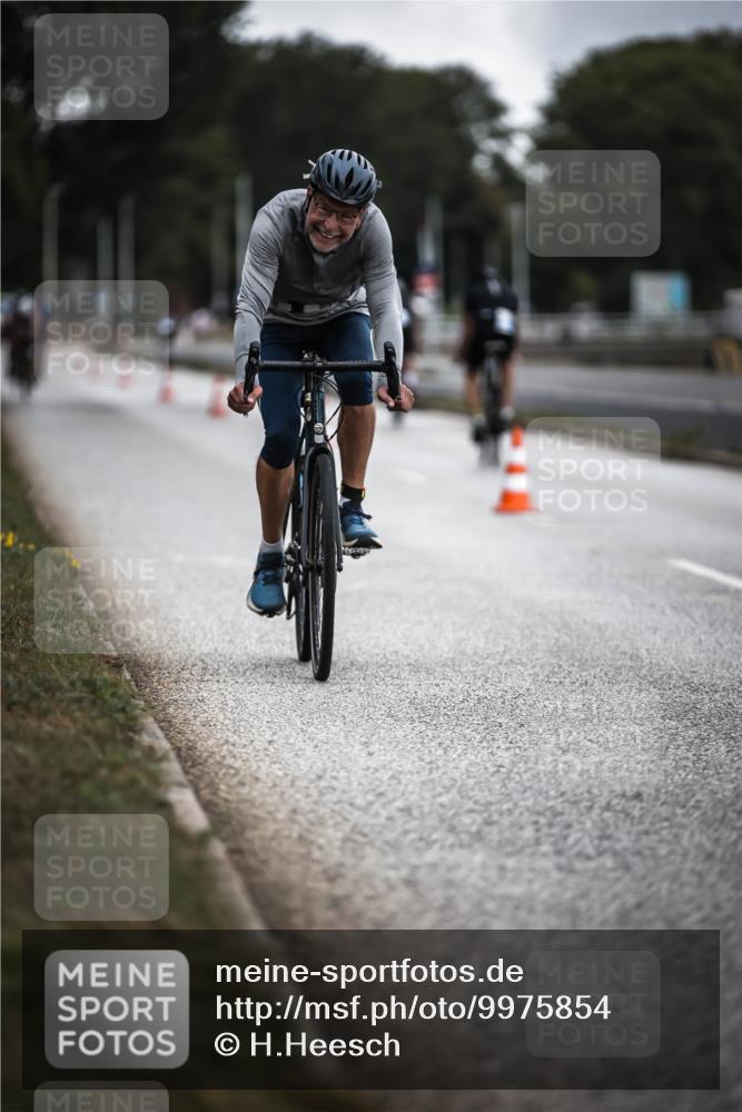 16.08.2026 - KN Förde Triathlon 2026 H.Heesch http://msf.ph/oto/9975854 16.08.2026 11:13:34 Radfahren 316, 394, 413, 421 meine-sportfotos.de