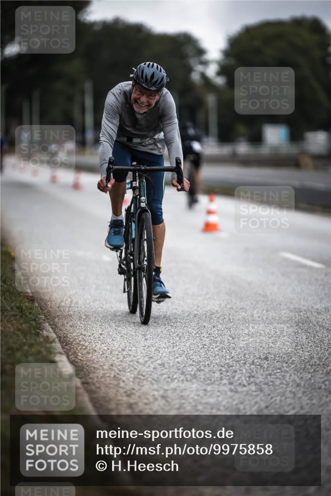 16.08.2026 - KN Förde Triathlon 2026 H.Heesch http://msf.ph/oto/9975858 16.08.2026 11:13:34 Radfahren 316, 394, 413, 421 meine-sportfotos.de