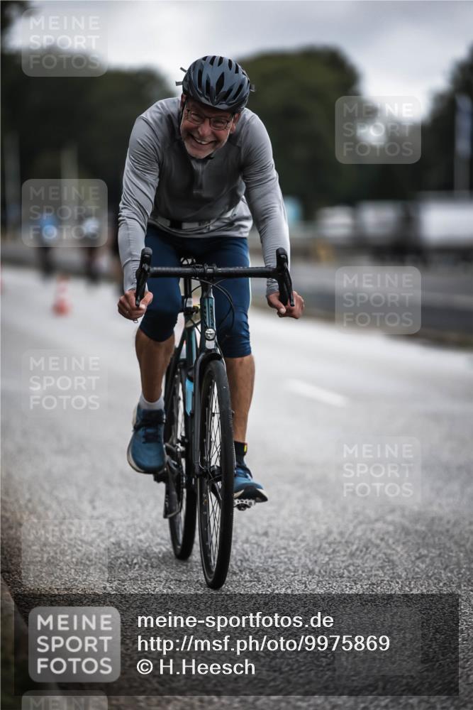 16.08.2026 - KN Förde Triathlon 2026 H.Heesch http://msf.ph/oto/9975869 16.08.2026 11:13:34 Radfahren 316, 394, 413, 421 meine-sportfotos.de