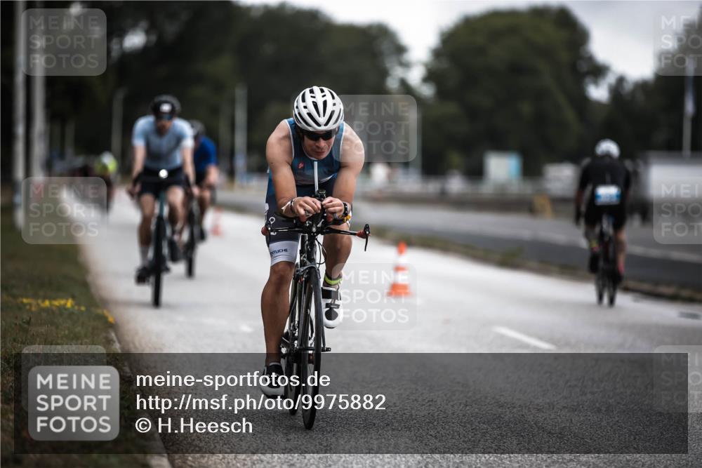 16.08.2026 - KN Förde Triathlon 2026 H.Heesch http://msf.ph/oto/9975882 16.08.2026 11:13:42 Radfahren 331, 360, 376, 386, 406, 430 meine-sportfotos.de