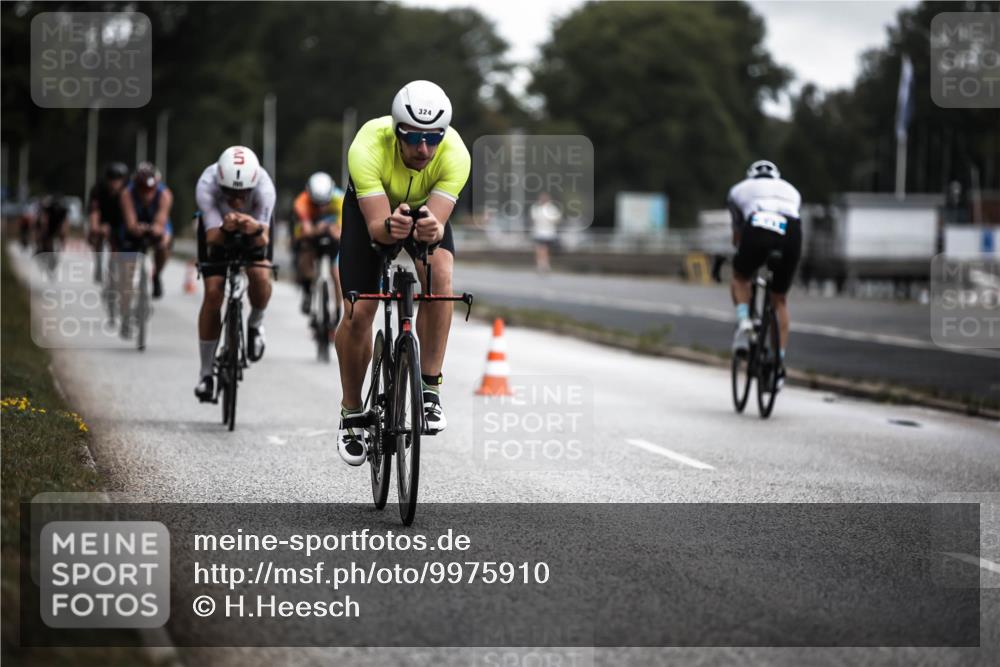 16.08.2026 - KN Förde Triathlon 2026 H.Heesch http://msf.ph/oto/9975910 16.08.2026 11:13:48 Radfahren 309, 324, 327, 336, 360, 406, 411, 430 meine-sportfotos.de