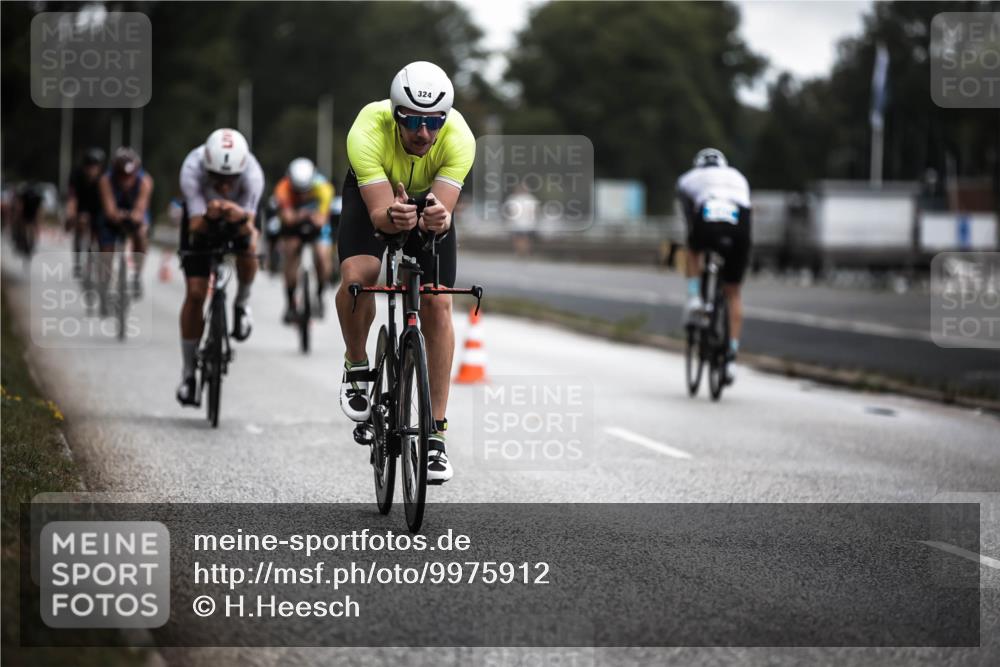 16.08.2026 - KN Förde Triathlon 2026 H.Heesch http://msf.ph/oto/9975912 16.08.2026 11:13:48 Radfahren 309, 324, 327, 336, 360, 406, 411, 430 meine-sportfotos.de