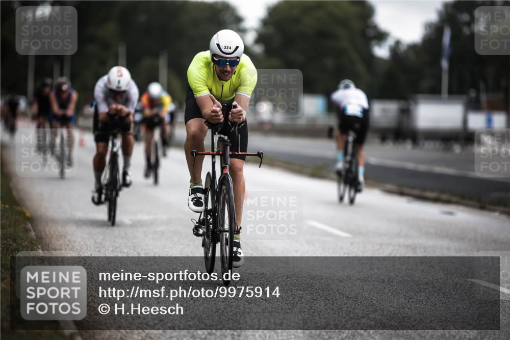 16.08.2026 - KN Förde Triathlon 2026 H.Heesch http://msf.ph/oto/9975914 16.08.2026 11:13:49 Radfahren 309, 324, 327, 336, 406, 411 meine-sportfotos.de