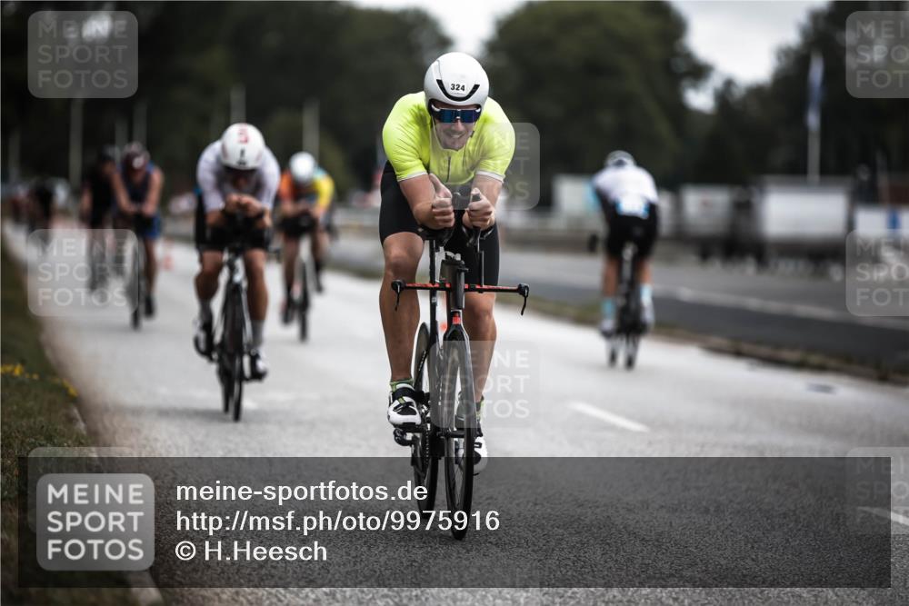 16.08.2026 - KN Förde Triathlon 2026 H.Heesch http://msf.ph/oto/9975916 16.08.2026 11:13:49 Radfahren 309, 324, 327, 336, 406, 411 meine-sportfotos.de