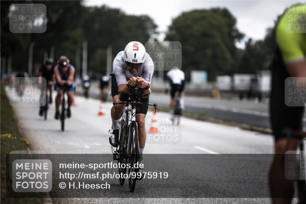 16.08.2026 - KN Förde Triathlon 2026 H.Heesch http://msf.ph/oto/9975919 16.08.2026 11:13:49 Radfahren 309, 324, 327, 336, 406, 411 meine-sportfotos.de