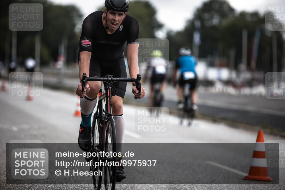 16.08.2026 - KN Förde Triathlon 2026 H.Heesch http://msf.ph/oto/9975937 16.08.2026 11:13:53 Radfahren 309, 320, 327, 336, 411 meine-sportfotos.de
