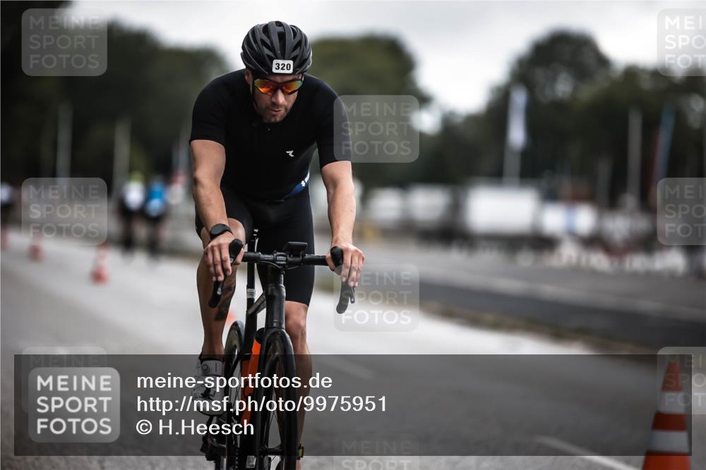 16.08.2026 - KN Förde Triathlon 2026 H.Heesch http://msf.ph/oto/9975951 16.08.2026 11:13:58 Radfahren 320, 381, 409 meine-sportfotos.de