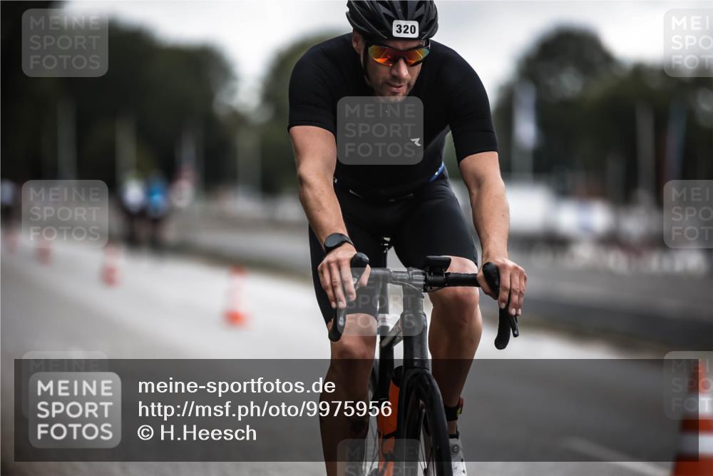 16.08.2026 - KN Förde Triathlon 2026 H.Heesch http://msf.ph/oto/9975956 16.08.2026 11:13:58 Radfahren 320, 381, 409 meine-sportfotos.de