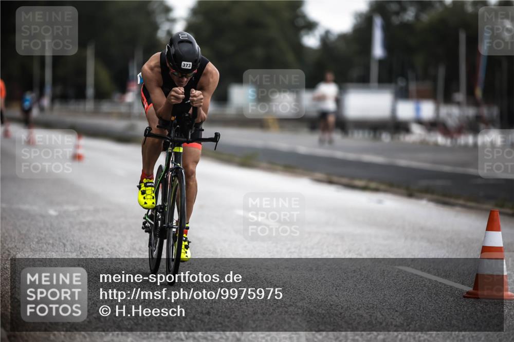 16.08.2026 - KN Förde Triathlon 2026 H.Heesch http://msf.ph/oto/9975975 16.08.2026 11:14:04 Radfahren 337, 373, 381, 401, 402, 409 meine-sportfotos.de